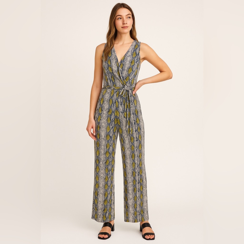 ✨fab’rik Snakeskin Print Wrap Jumpsuit‎ 🐍💛 Size Small NWT✨